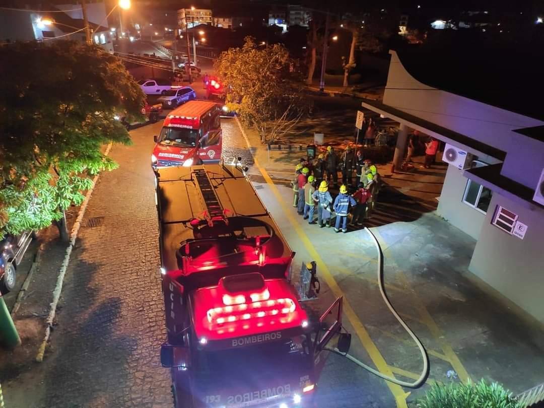 Incêndio atinge consultórios do Hospital em Presidente Getúlio.