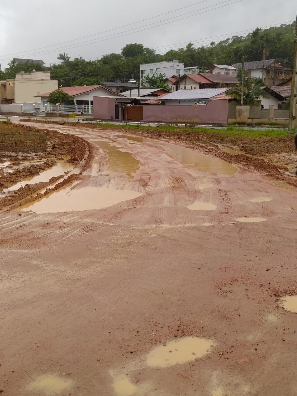 moradores denunciam descaso em Ascurra.