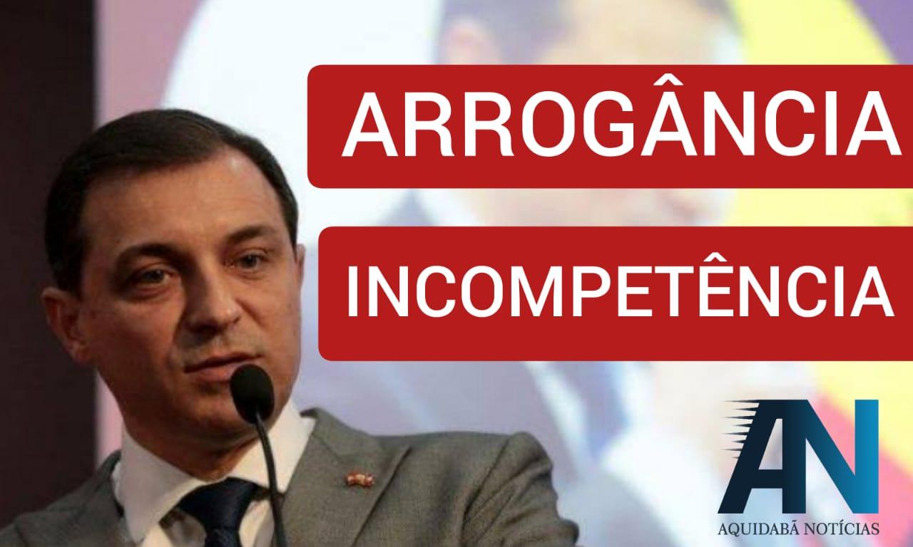 ARROGÂNCIA E INCOMPETÊNCIA