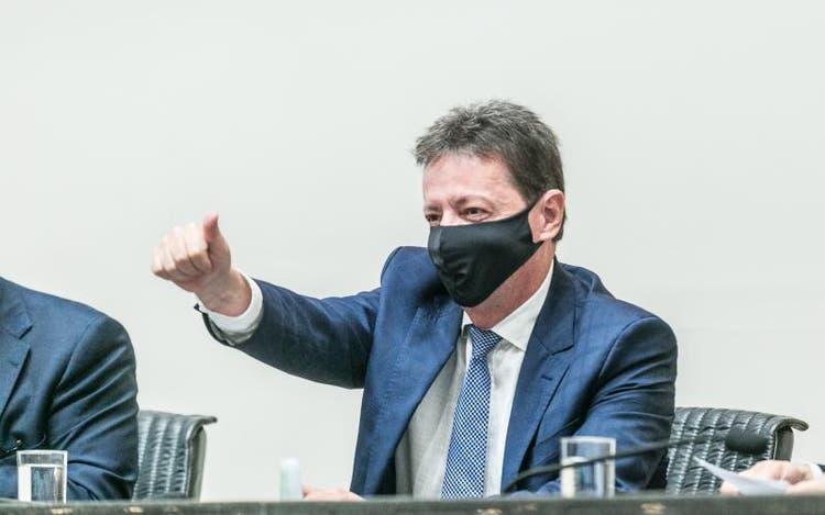 Julgamento do impeachment de Moisés será dia 26 de março.