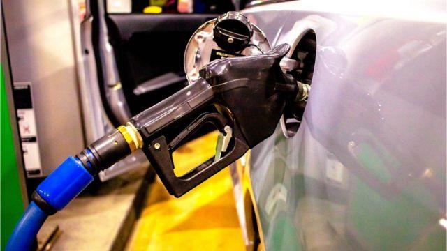 Petrobras reduz preço de gasolina e diesel nas refinarias