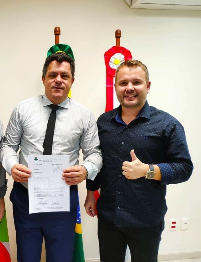 Vereador Rodrigo Bussi conquista mais de meio milhão de reais com deputado Ivan Naatz para o município de Apiúna. 