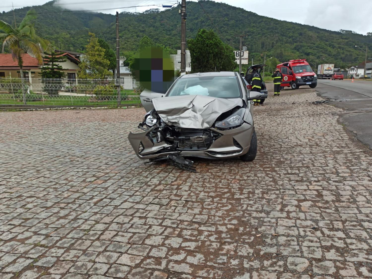 Acidente na BR 470 em Ascurra.