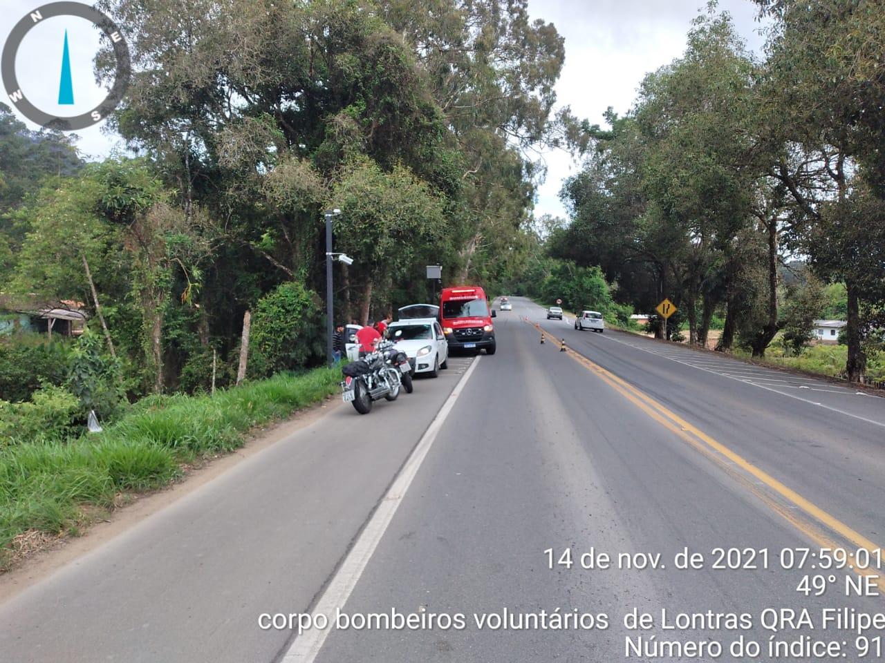 Motociclista fica ferido em acidente na BR 470 em Lontras.