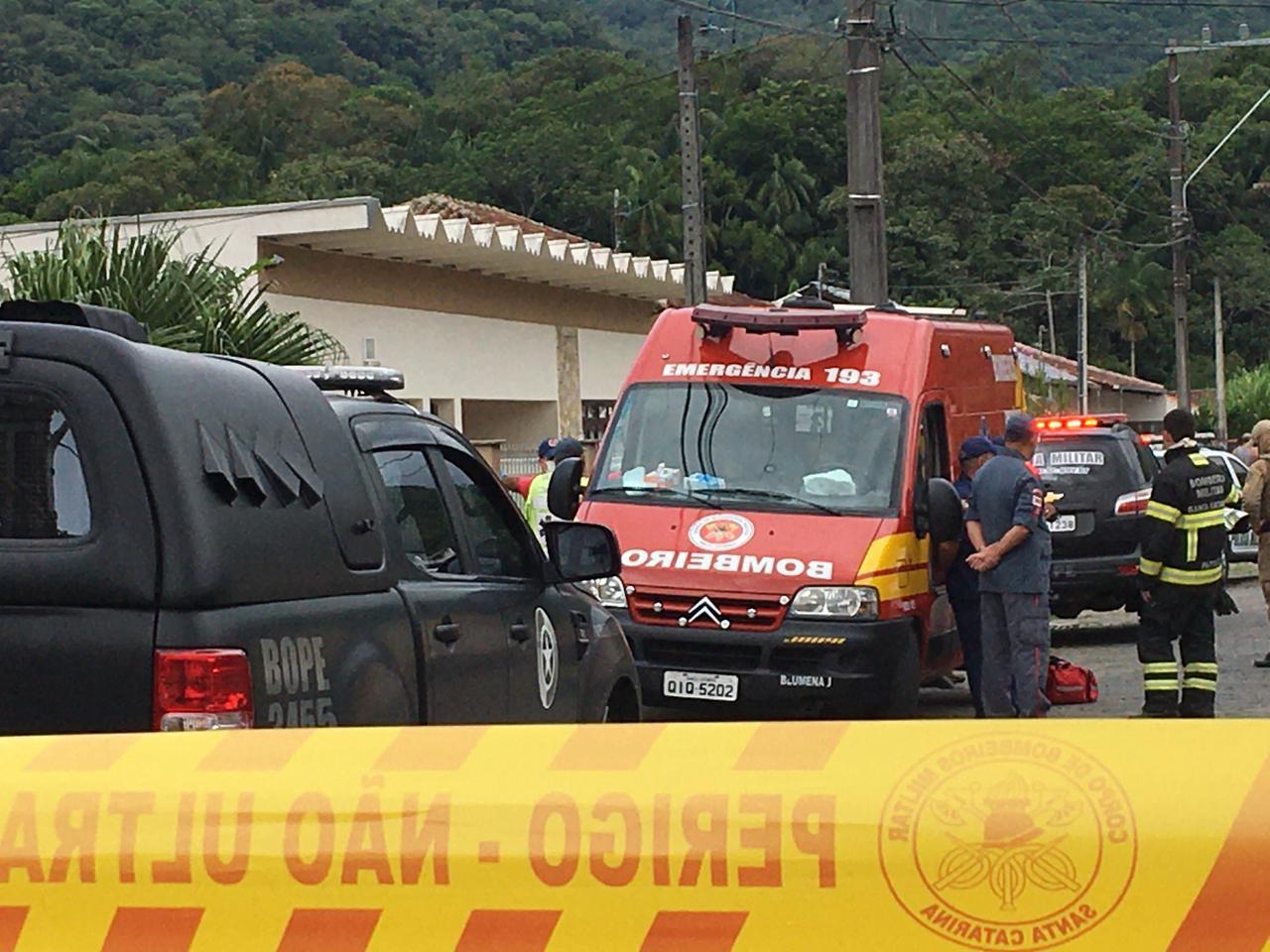 Homem invade e ameaça explodir casa em Blumenau.