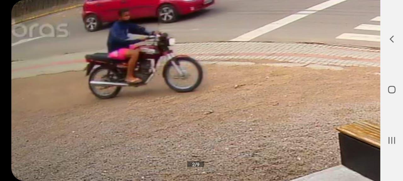 Homem furta moto na cidade de Ibirama. 