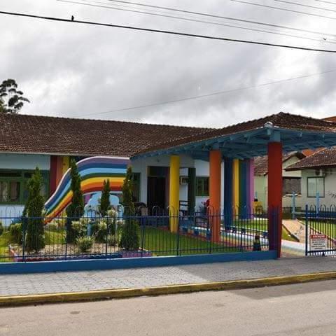 Troca de direção na creche do centro de Apiúna. 