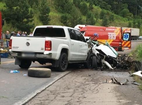 Grave acidente com 03 mortos na BR 470 em Blumenau.