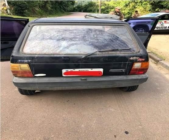 Homem é preso em Ibirama após roubar carro em em Rio do Sul.