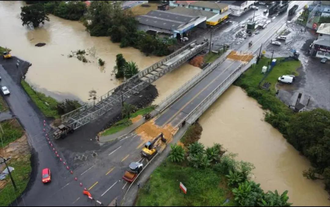 Exército prevê ponte provisória em Pouso Redondo na BR-470 concluída no fim de semana