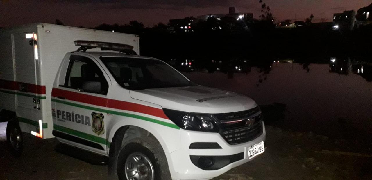 Mulher é morta a facadas pelo ex-companheiro em SC.