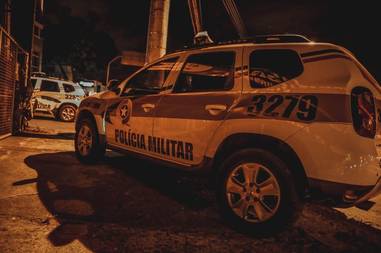 Presos escapam de delegacia e são procurados pela polícia em Blumenau.