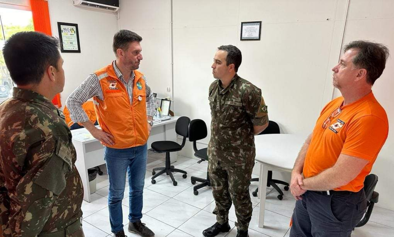 Exército vem a Rio do Sul para apoio nas atividades