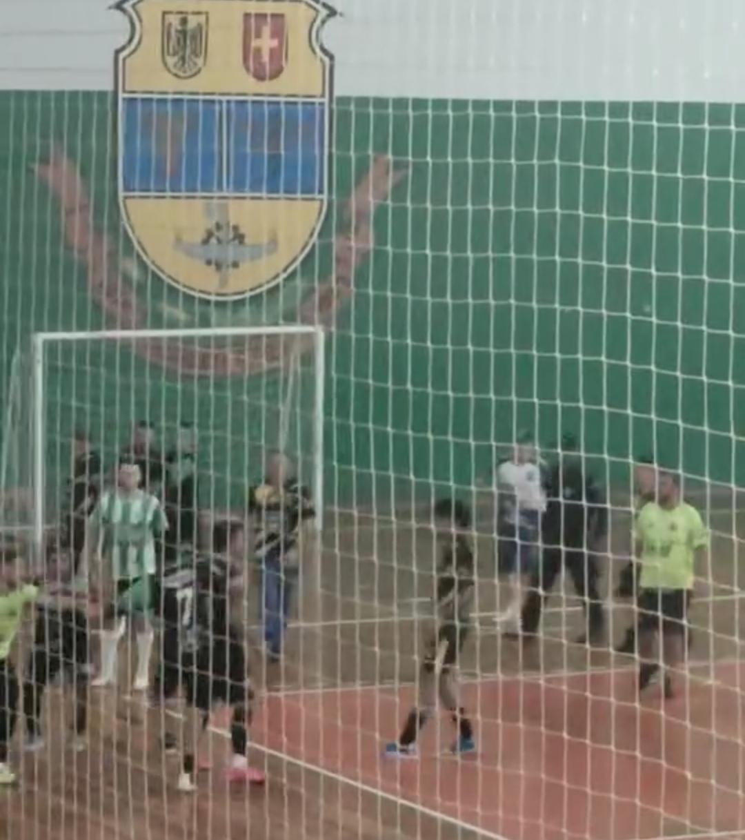 Briga generalizada leva à eliminação de duas equipes do Campeonato Municipal de Presidente Getúlio