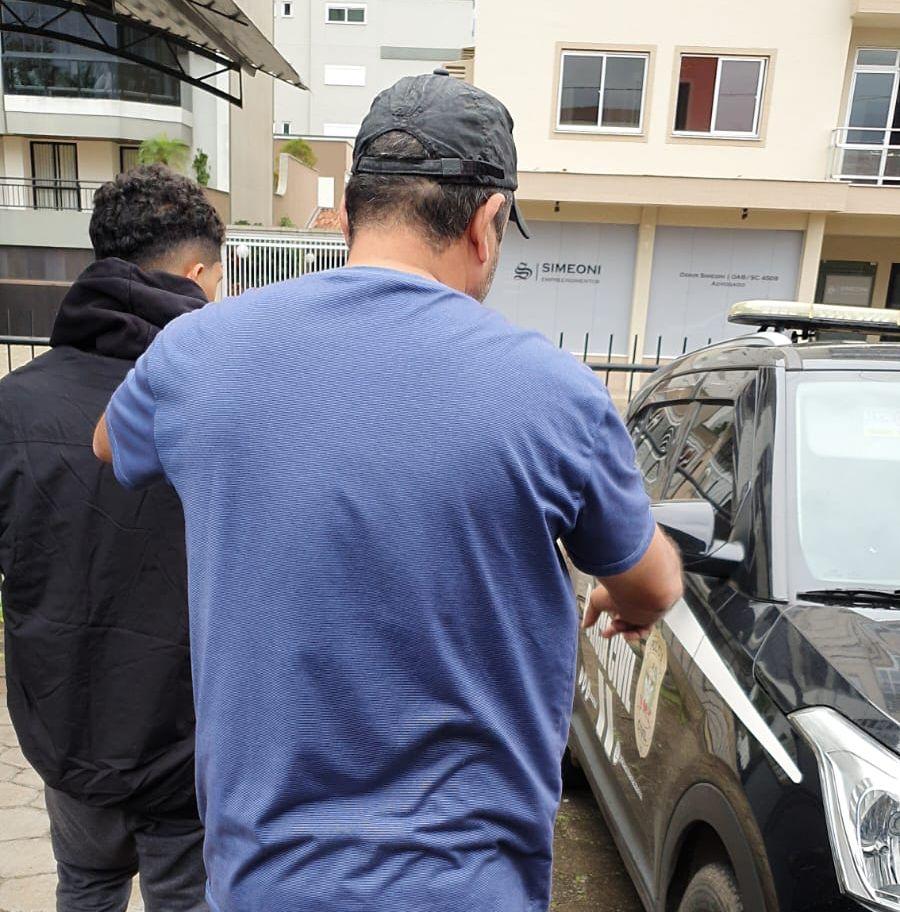 Polícia Civil prende investigado por tentativa de homicídio em Rio dos Cedros