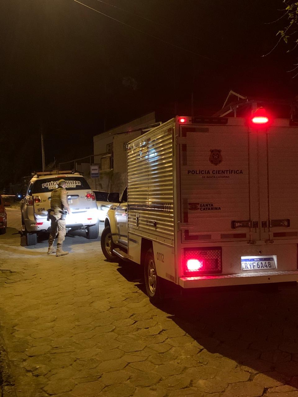 Confronto policial termina com suspeito morto