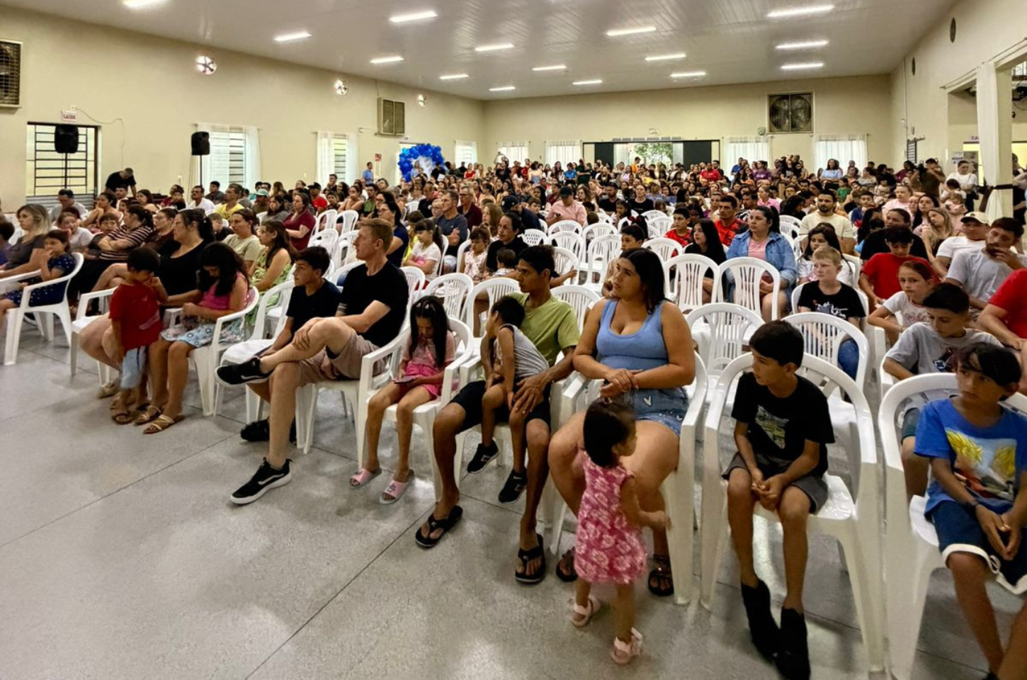 Com ação da Prefeitura, 370 crianças da rede pública recebem óculos gratuitos em Presidente Getúlio