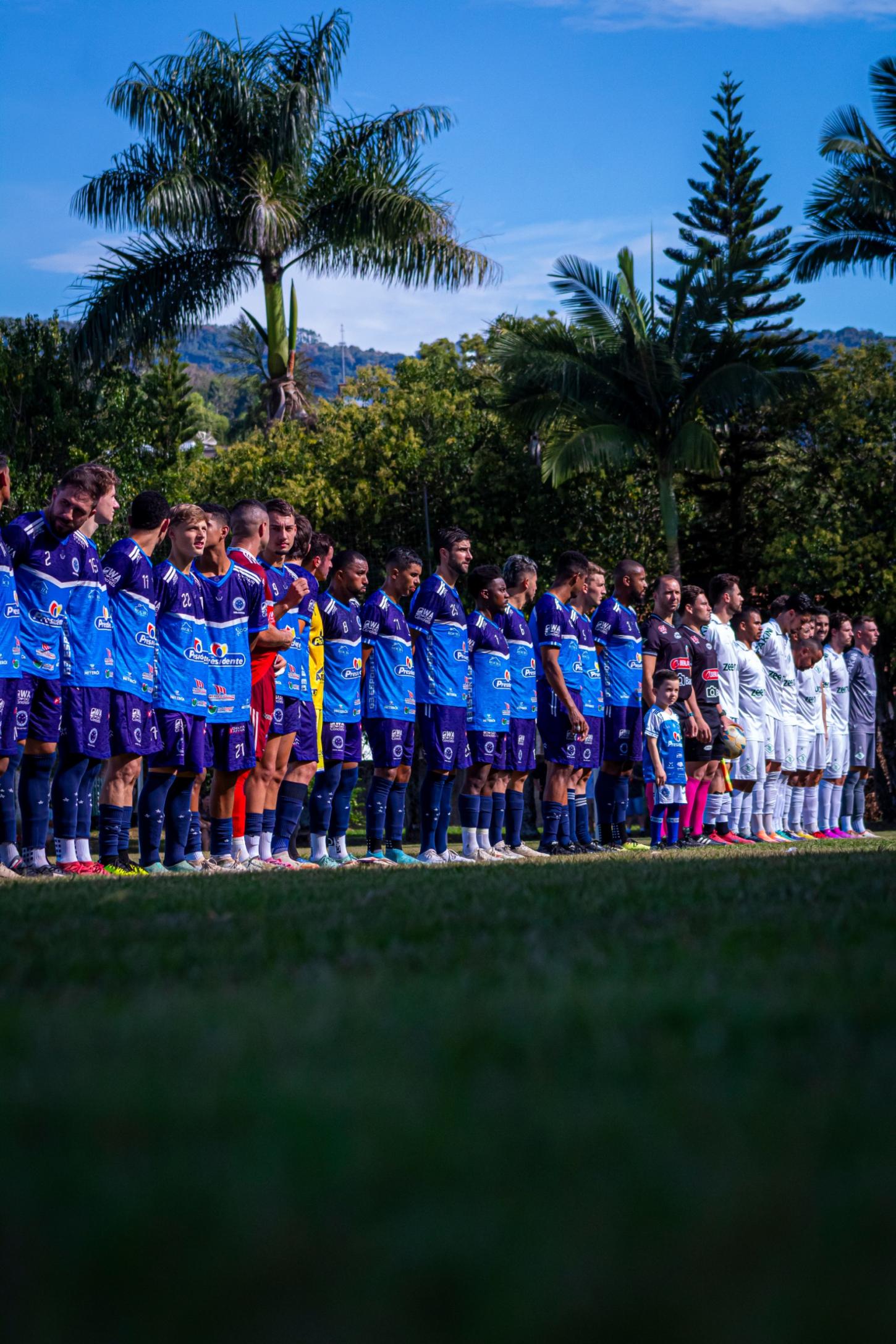 Cruzeiro empata com o Floresta e termina fase classificatória em 2º no Grupo B