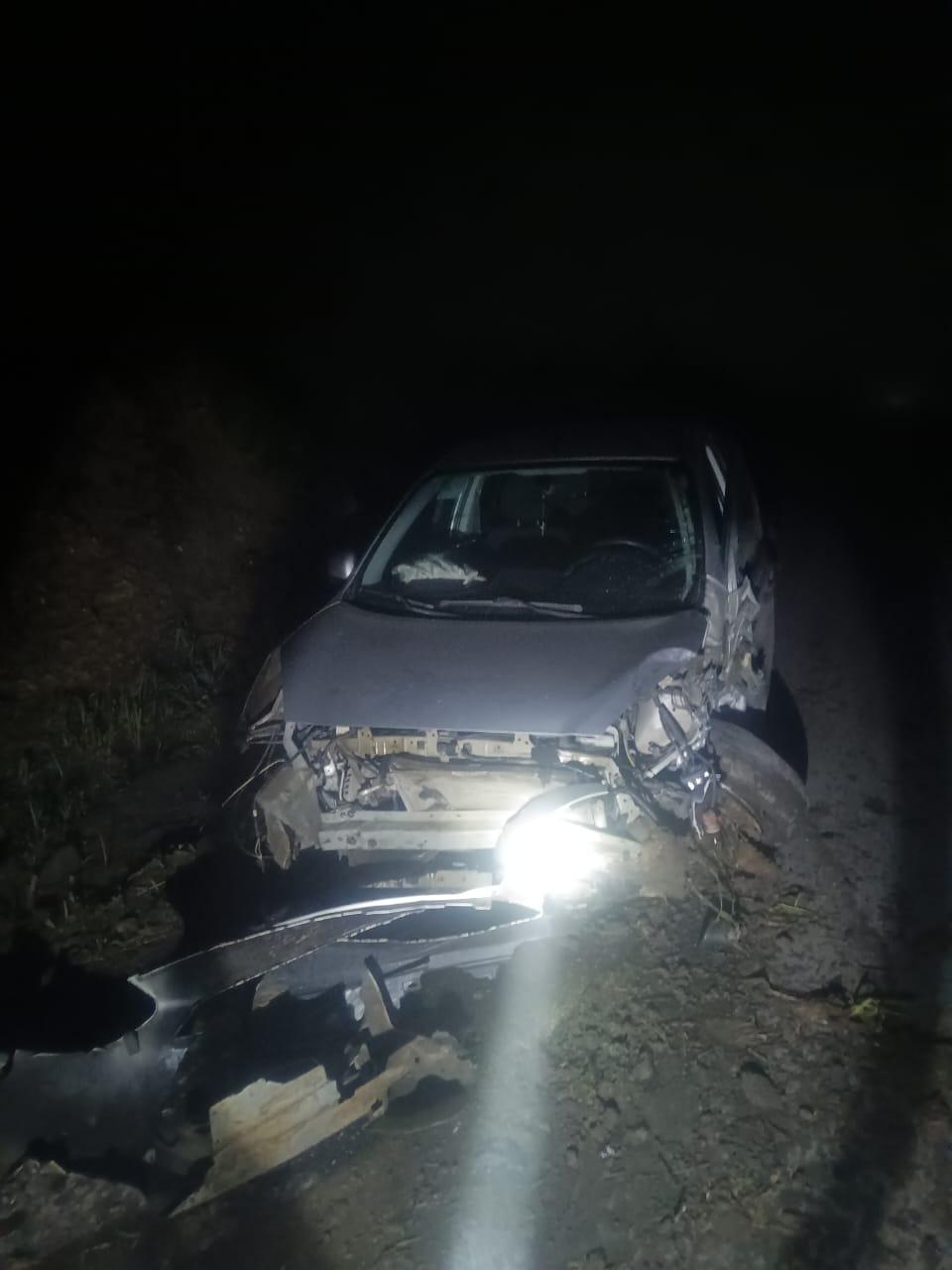 Colisão entre dois veículos é registrada na BR-470 em Pouso Redondo